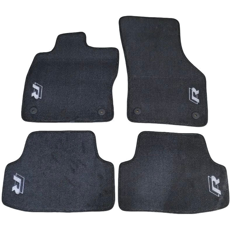 VW Golf 8 GTI/R Floor Mats