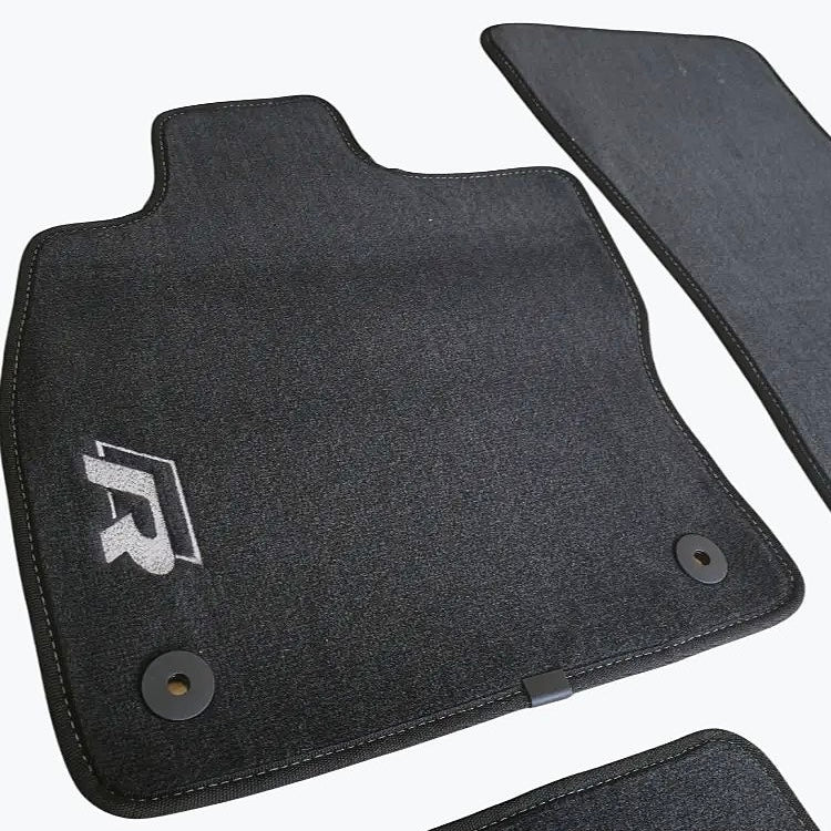 VW Golf 8 GTI/R Floor Mats