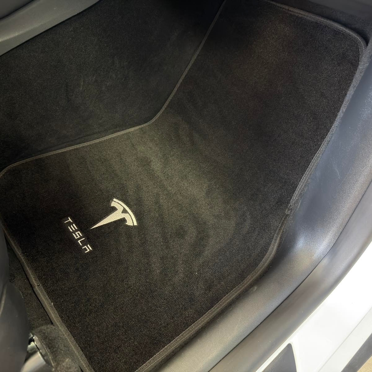 Tesla Model Y Custom Floor Mats